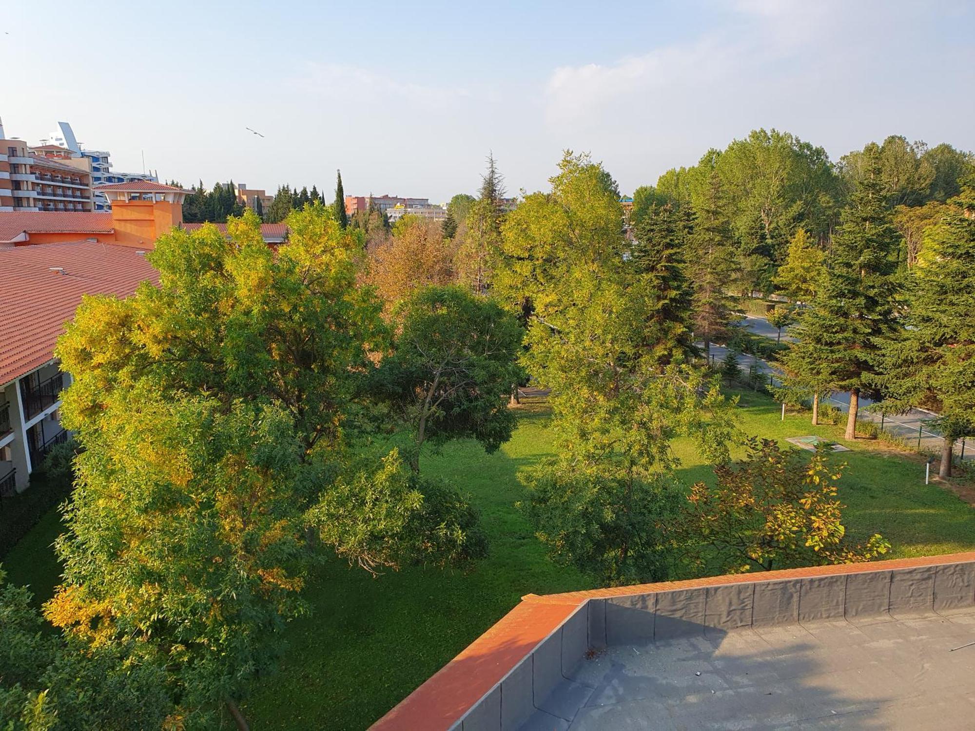 Apartment Ashton Hall - Sonnenstrand - Ost Sunny Beach Exterior foto